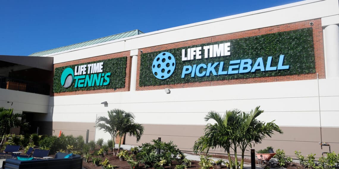 Life Time Harbour Island Pickleball